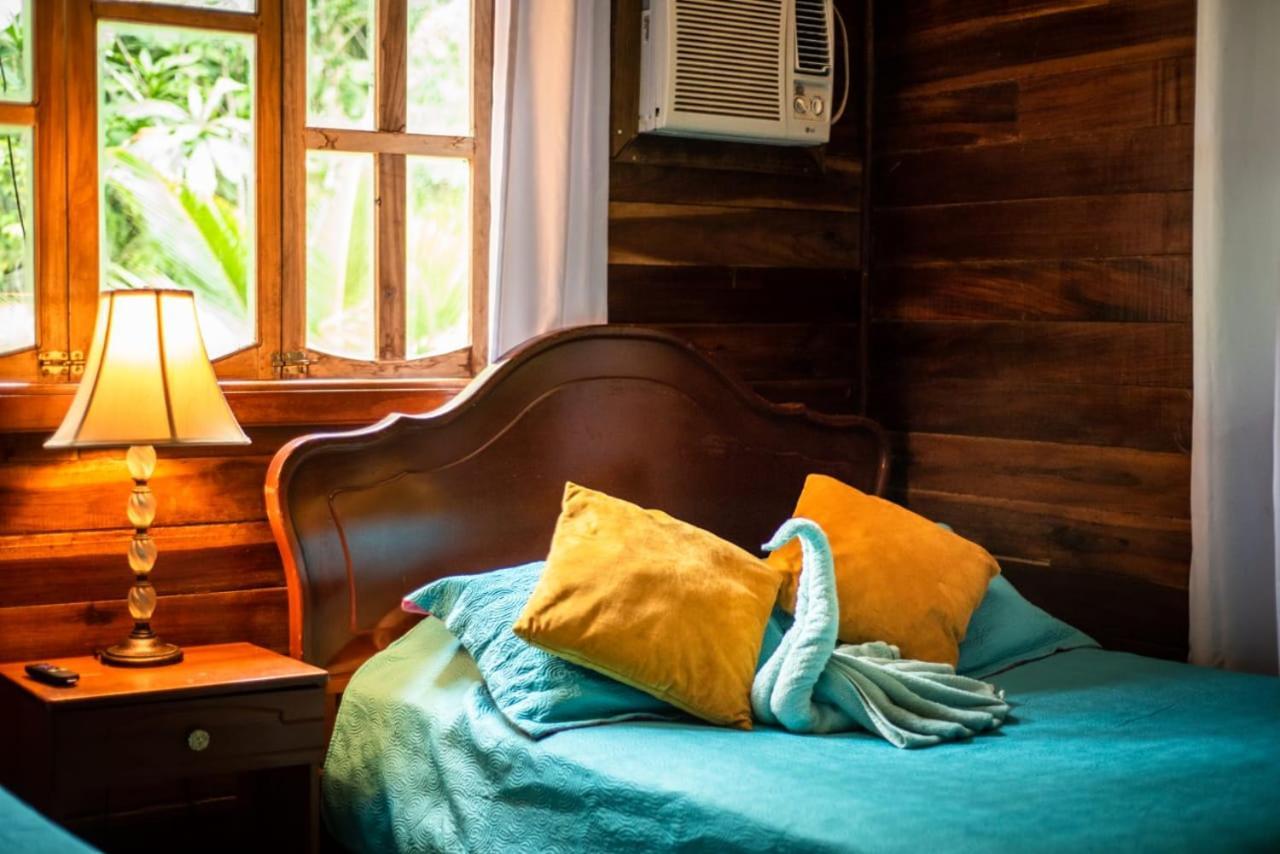Hotel Tierra Verde Bed And Breakfast Bocas del Toro Exterior foto